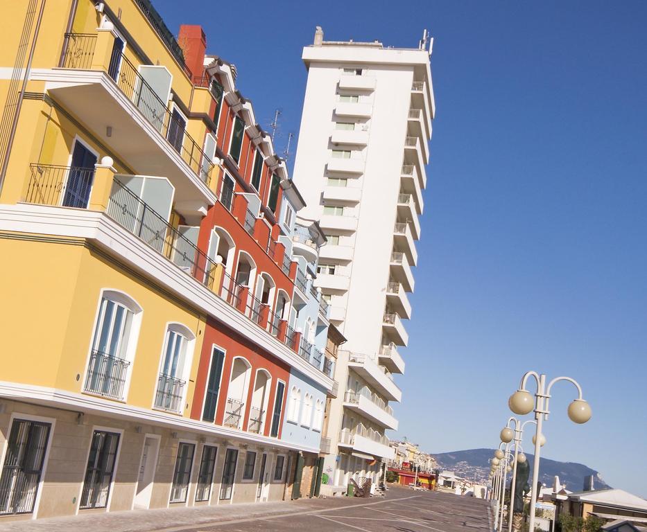Bianchi Hotel & Residence Porto Recanati Pokoj fotografie